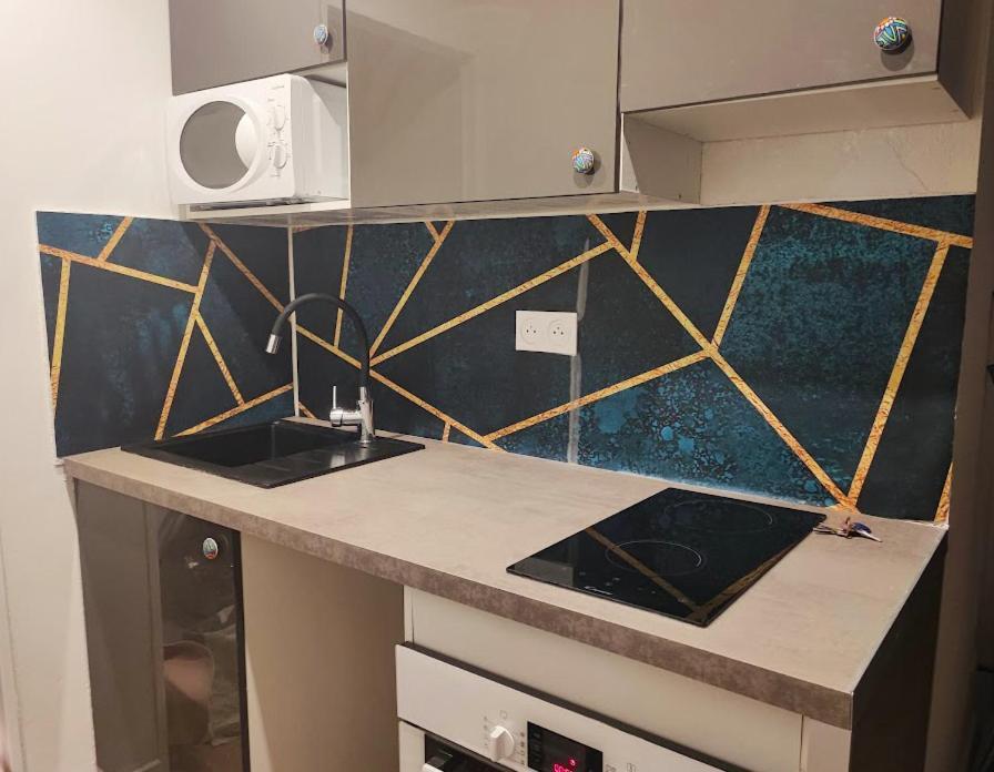 La Perle Bleue, 100 M De La Plage, Parking, Wifi Apartment Frontignan